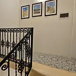 Apartamento The Hive, Your Secret Sanctuary