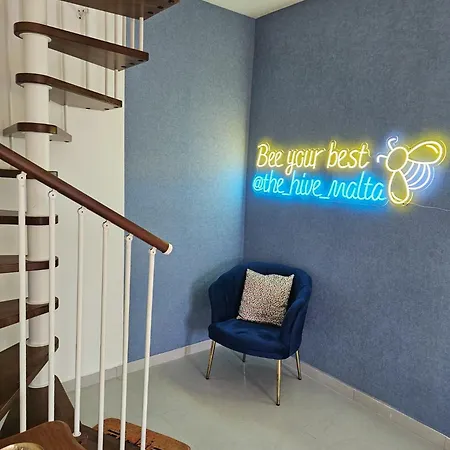 Apartment The Hive, Your Secret Sanctuary *