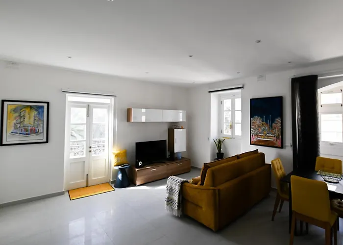 The Hive, Your Secret Sanctuary * Floriana