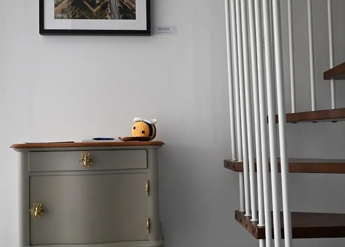 The Hive, Your Secret Sanctuary Appartement *